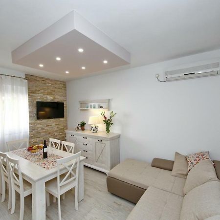 Apartment Nela 扎达尔 外观 照片