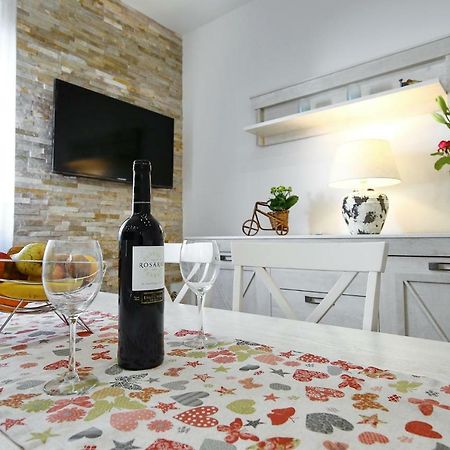 Apartment Nela 扎达尔 外观 照片