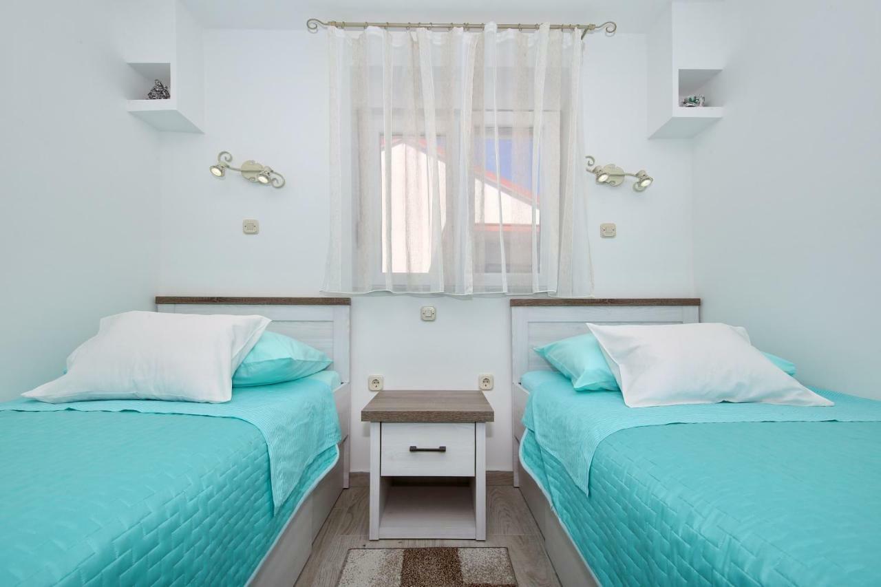 Apartment Nela 扎达尔 外观 照片
