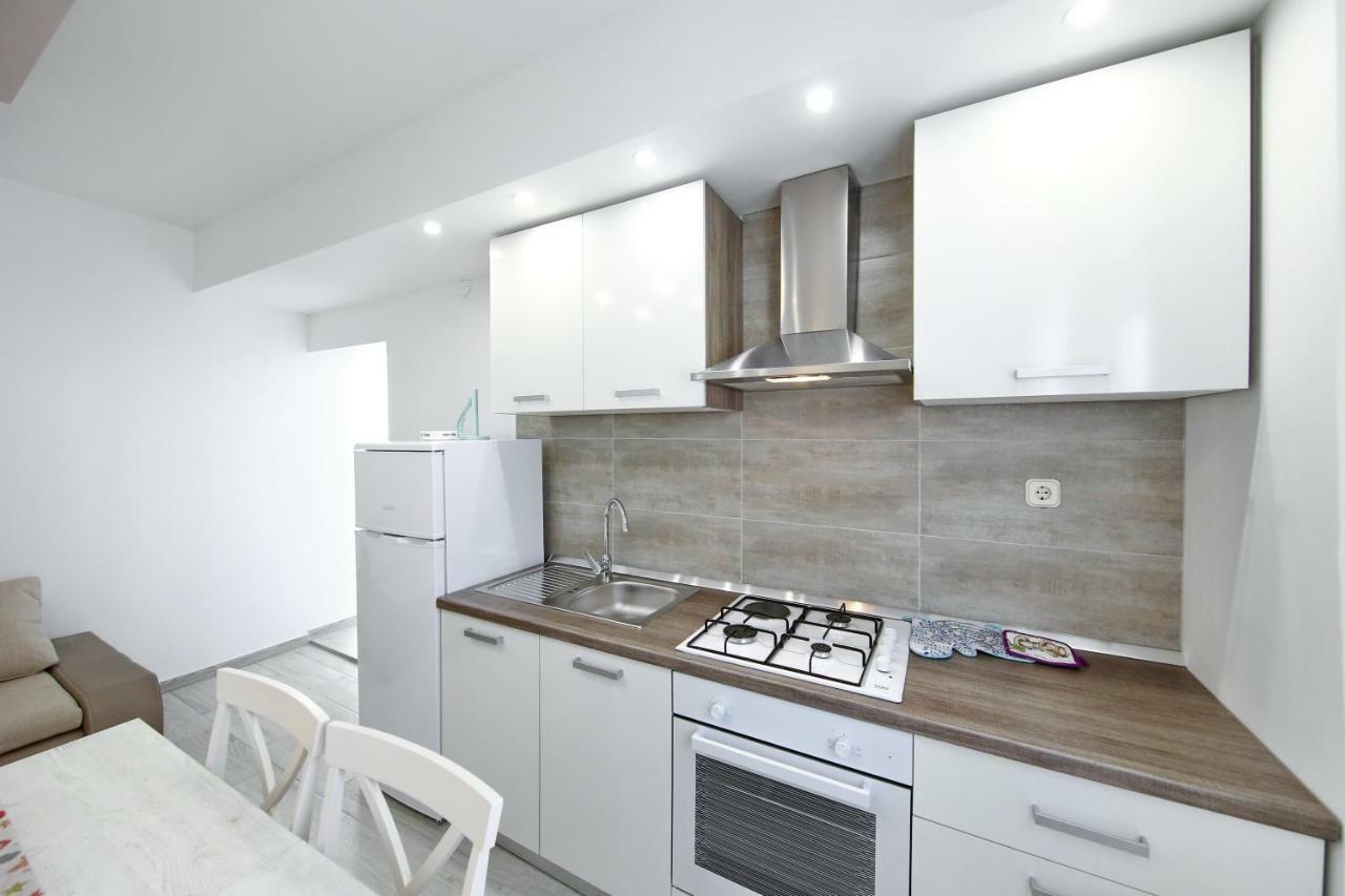Apartment Nela 扎达尔 外观 照片